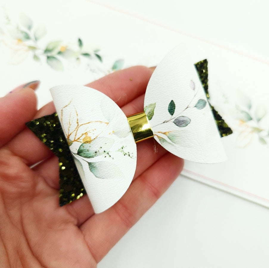 Green Leaves Border Leatherette Fabric Roll