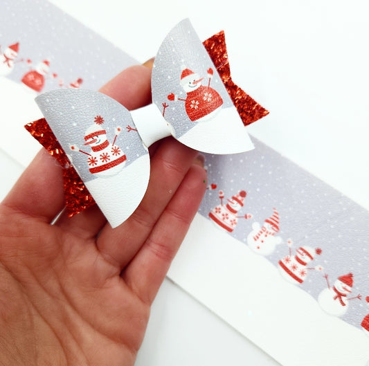 Snow Pals Border Leatherette Fabric Roll