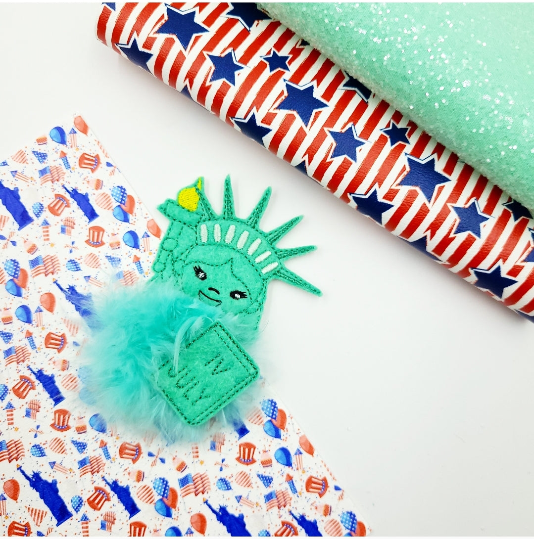 Statue of Liberty Fur Baby