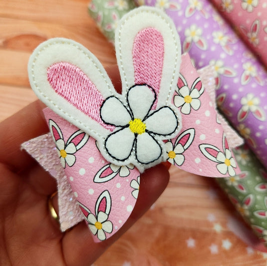 Bunny Daisy Ear Peekers