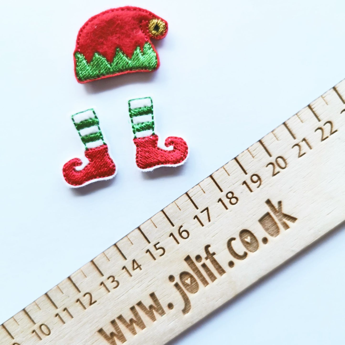 Elf Hat and Socks Felties / strip of 3