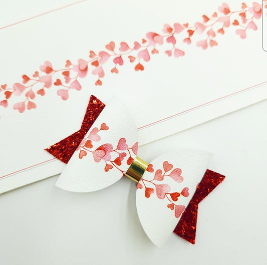 Love Hearts Border Leatherette Fabric Roll