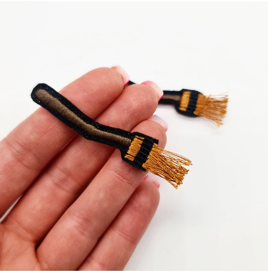 Witches Broom Feltie - strip of 3