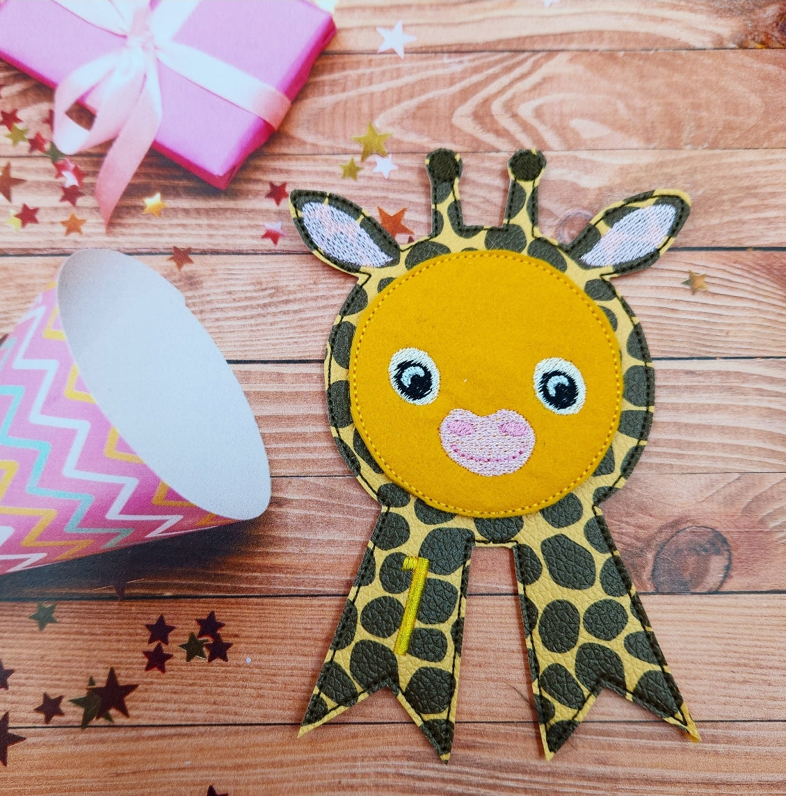 Animal Birthday Make Your Own Badge Kit