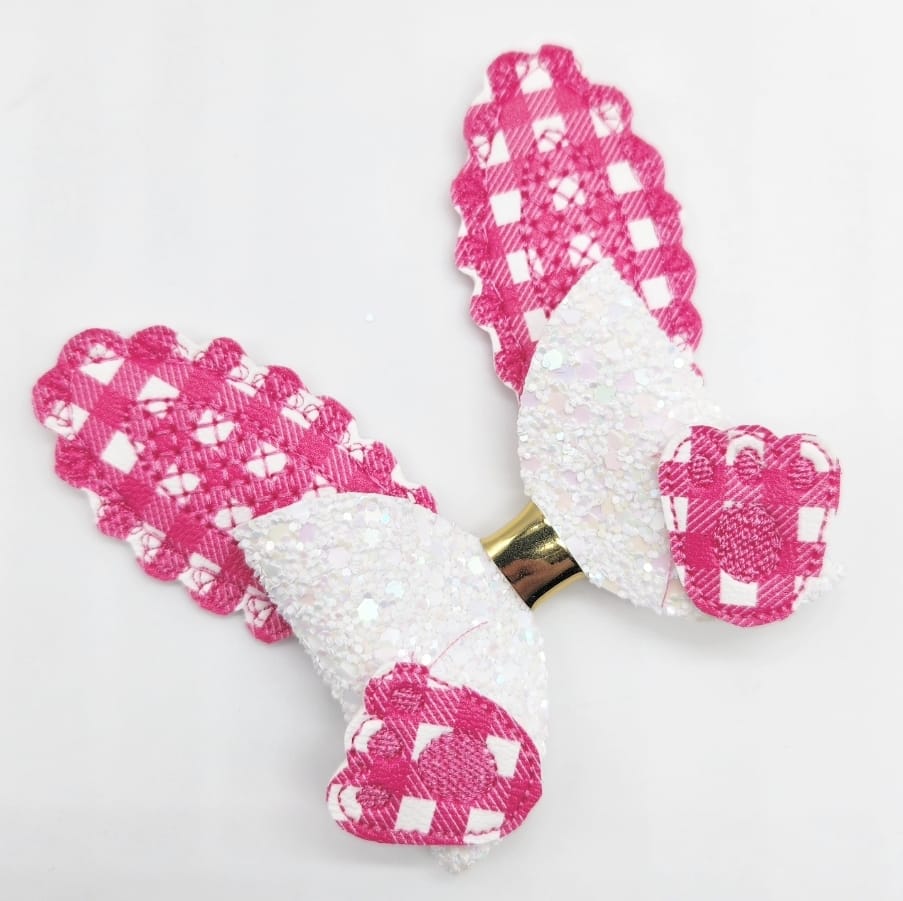 Scalloped Bunny Ears and Paws