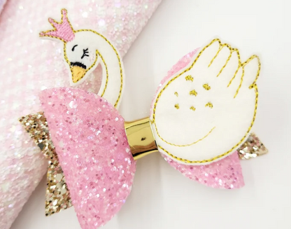 Swan Peekabum | Digital Embroidery File